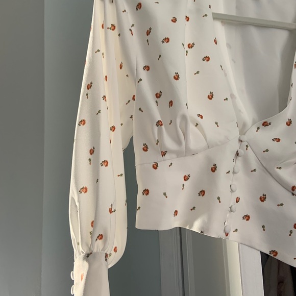 Backyard Roses Alex Front Button Top - Picture 5 of 5